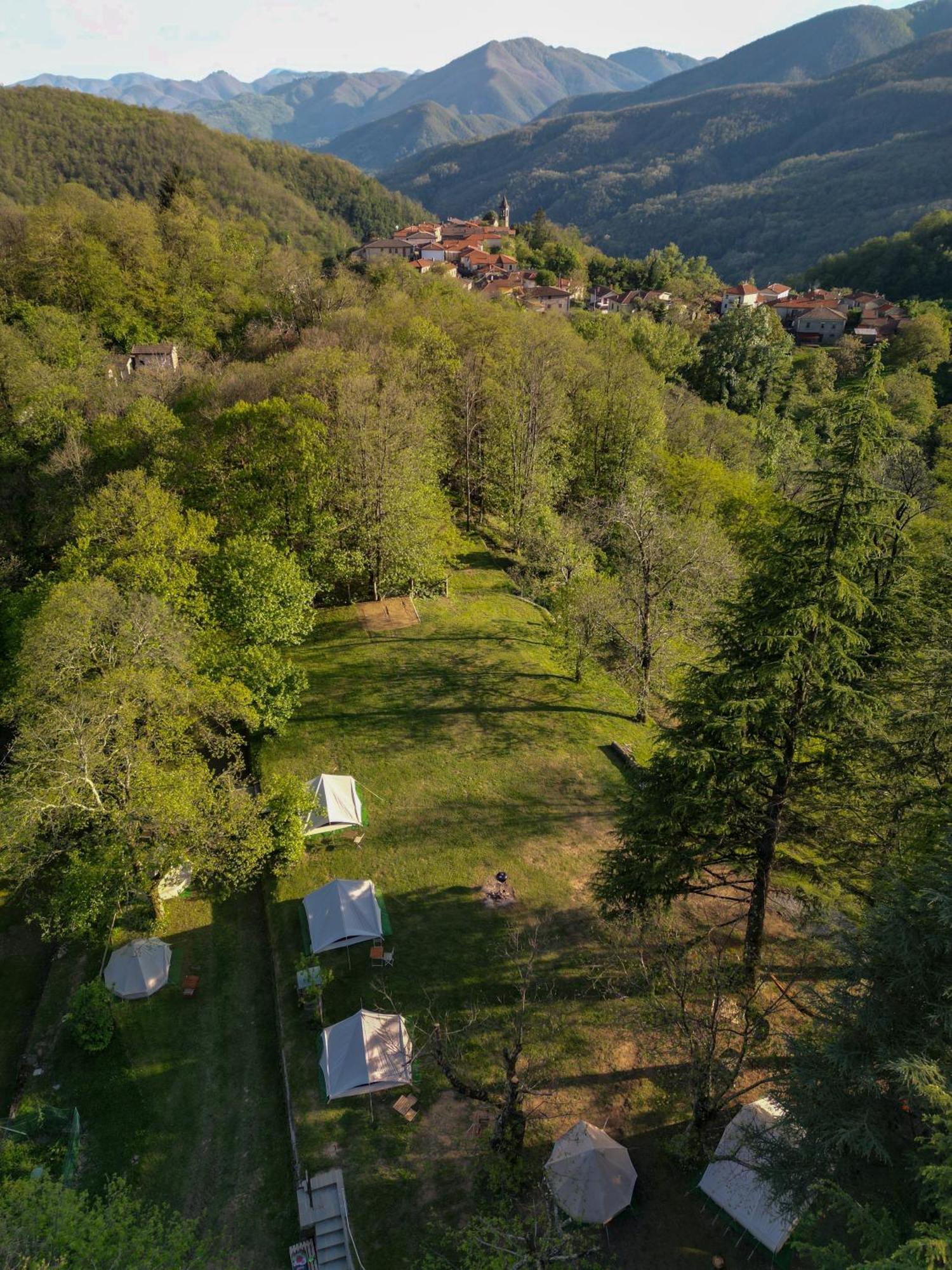 Camping Grondola - Federicofarm Pontremoli Værelse billede
