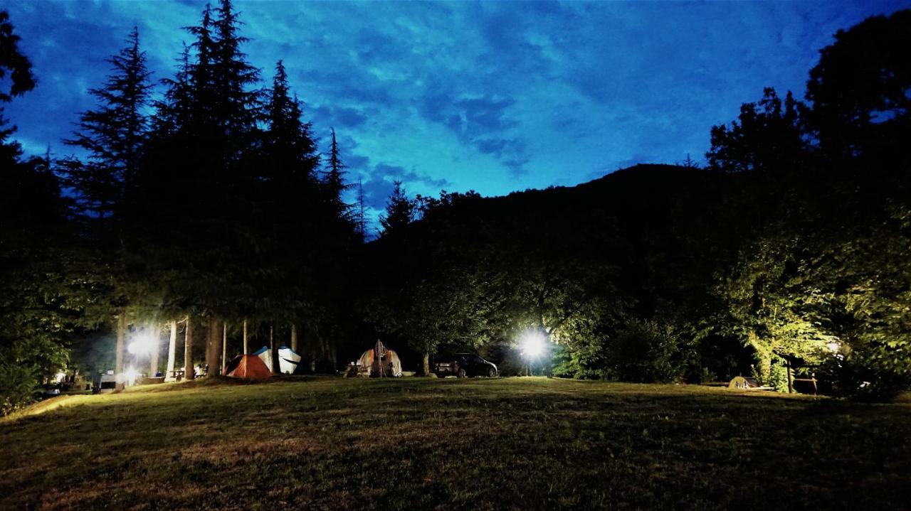 Camping Grondola - Federicofarm Pontremoli Eksteriør billede